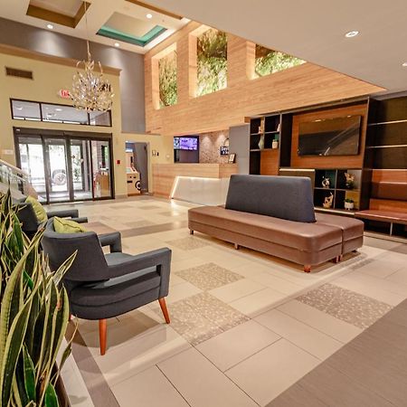 Days Inn & Suites By Wyndham Fort Myers Near Jetblue Park Eksteriør billede